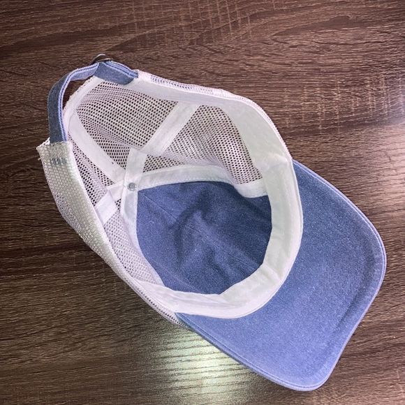 Unisex Tommy Bahama Island Life Cap Strap-Back Mesh-Back Hat - Picture 9 of 10